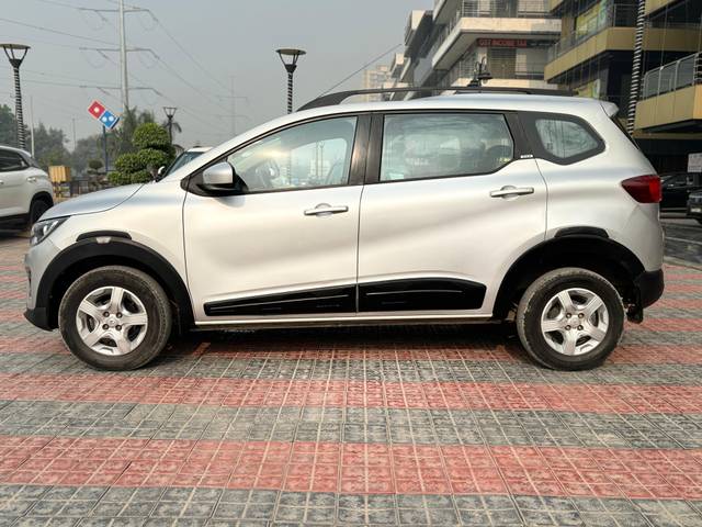 https://images10.gaadi.com/usedcar_image/3684171/original/processed_img2919698__usedcar_whatsappimage2023_11_23at104530am_1__2919698_1700725550.jpeg?imwidth=6402