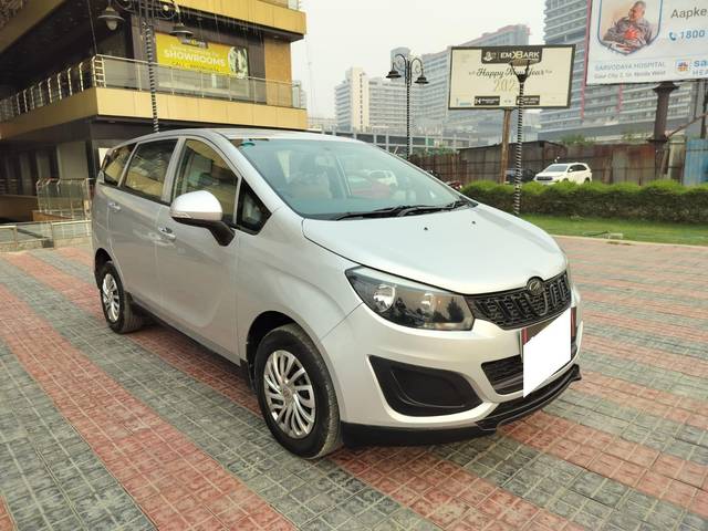https://images10.gaadi.com/usedcar_image/3684186/original/processed_img2919706__usedcar_whatsappimage2023_11_21at42241pm_12__2919706_1700728133.jpeg?imwidth=6400
