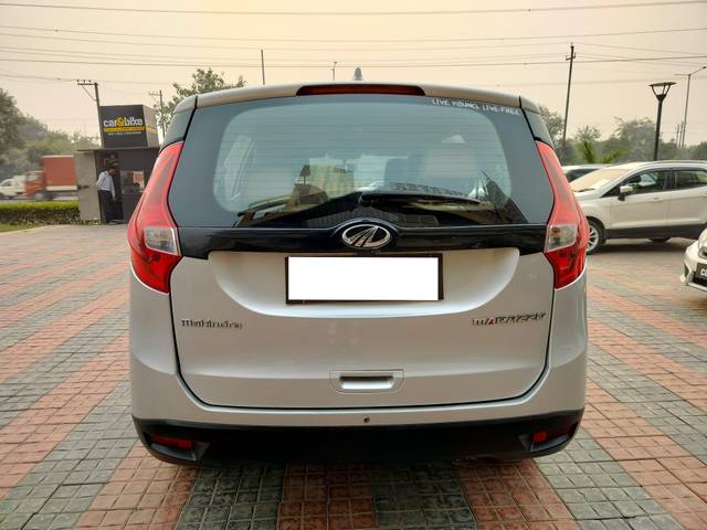 https://images10.gaadi.com/usedcar_image/3684186/original/processed_img2919706__usedcar_whatsappimage2023_11_21at44312pm_2919706_1700728133.jpeg?imwidth=6401