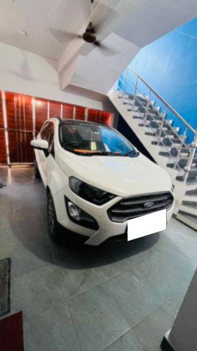 https://images10.gaadi.com/usedcar_image/3684232/original/processed_3a77b71f-7162-4668-8179-5049c63549cc.jpeg?imwidth=6400