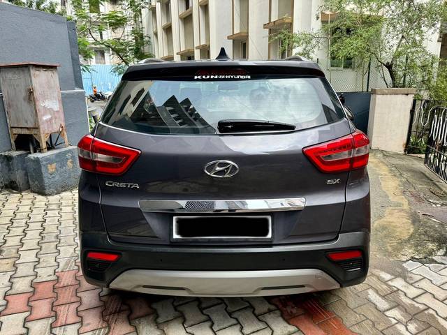 https://images10.gaadi.com/usedcar_image/3684241/original/processed_img2919727__used_car_2919727_1700894490.jpg?imwidth=6402