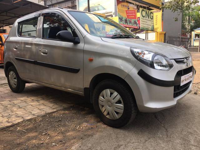 https://images10.gaadi.com/usedcar_image/3684246/original/processed_img2919731__used_car_2919731_1700728118.jpg?imwidth=6400