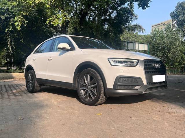 https://images10.gaadi.com/usedcar_image/3684283/original/processed_img2919757__used_car_2919757_1700728777.jpeg?imwidth=6400