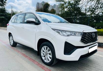 Toyota Innova Hycross VX 7STR Hybrid BSVI Toyota Innova Hycross VX 7STR Hybrid BSVI