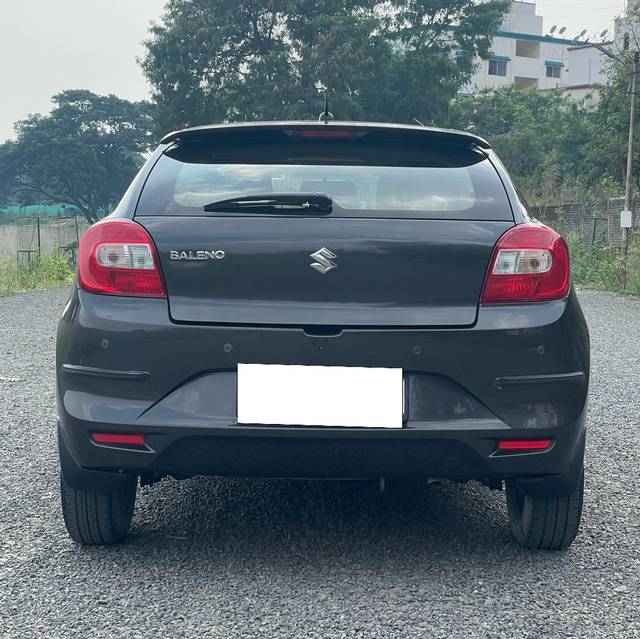 https://images10.gaadi.com/usedcar_image/3684355/original/processed_img2919782__used_car_2919782_1700731280.jpg?imwidth=6402