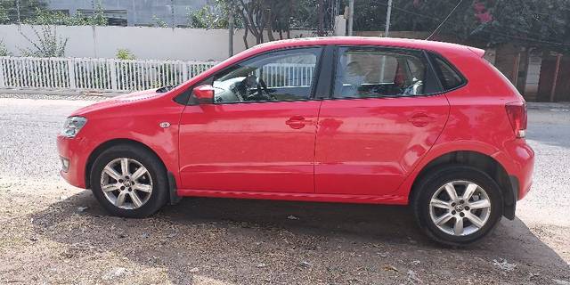 https://images10.gaadi.com/usedcar_image/3684385/original/16__VCC_IMG_1700121538579_1819426_95_1700121619.jpg?imwidth=6402