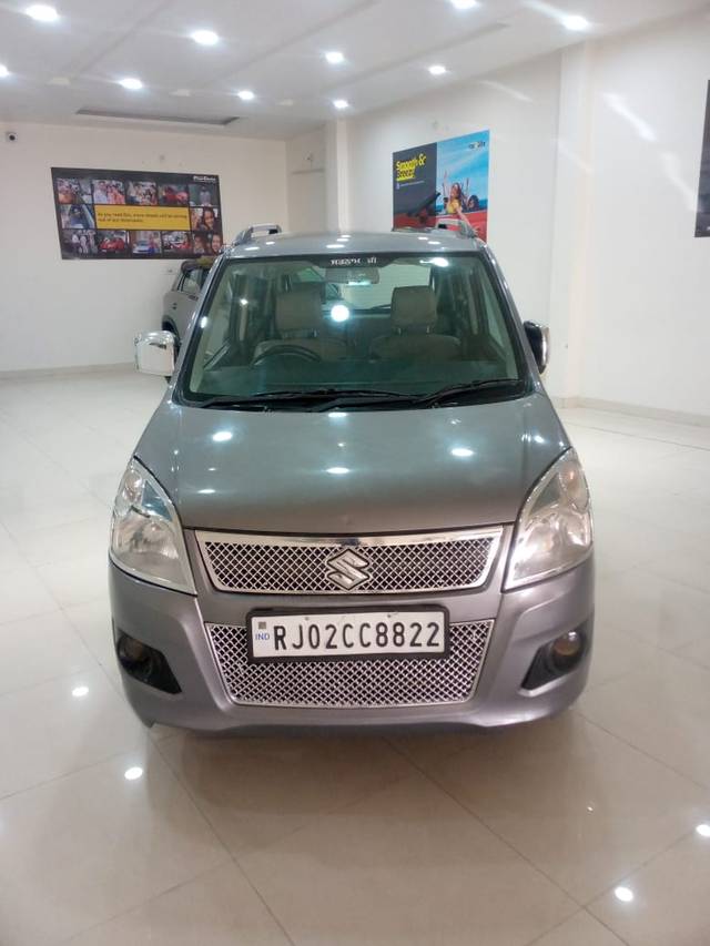 https://images10.gaadi.com/usedcar_image/3684393/original/594361__cover_image-20231123150603.jpeg?imwidth=6400