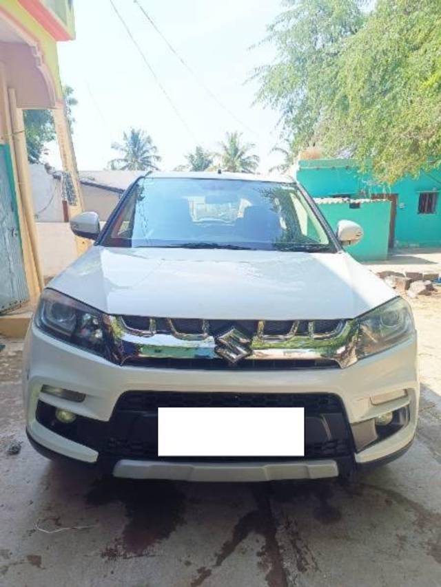 https://images10.gaadi.com/usedcar_image/3684400/original/processed_b3237375-74c2-4c41-8c77-6b93e194bea8.jpg?imwidth=6400