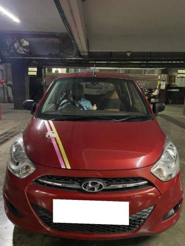 https://images10.gaadi.com/usedcar_image/3684403/original/processed_a6ebd97b-f9e5-4adc-ab6a-92d33bc9eae8.jpeg?imwidth=6402