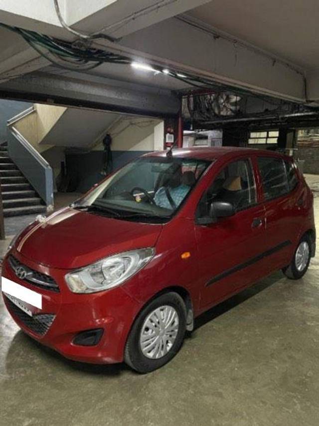 https://images10.gaadi.com/usedcar_image/3684403/original/processed_b2b14acc-a5e7-417c-b36e-46a6d4ef14f6.jpeg?imwidth=6400
