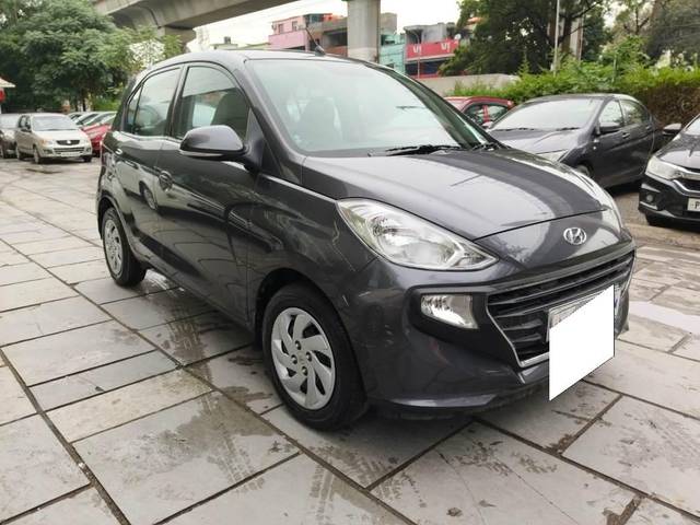 https://images10.gaadi.com/usedcar_image/3684423/original/processed_img2919818__usedcar_tn02br7647_3__87781700733221_1700733247.jpeg?imwidth=6400