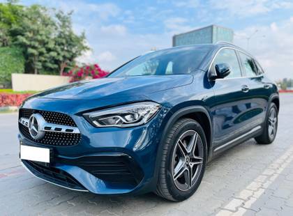 Mercedes-Benz GLA 220d 4M BSVI Mercedes-Benz GLA 220d 4M BSVI