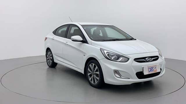 https://images10.gaadi.com/usedcar_image/3684585/original/a06648e8-9c82-40e5-83e9-af9423958e27__46.jpg?imwidth=6400