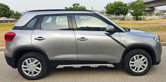 https://images10.gaadi.com/usedcar_image/3684599/original/img2919946__usedcar_img_20230818_wa0025_2919946_1700742379.jpg?imwidth=6401