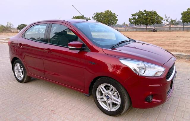 https://images10.gaadi.com/usedcar_image/3684678/original/img2919993__usedcar_img_20231102_wa0030_7201700739940_1700739947.jpg?imwidth=6400