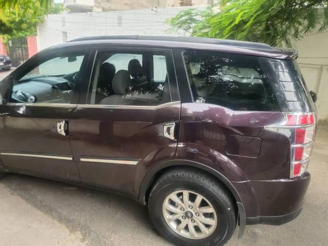 https://images10.gaadi.com/usedcar_image/3684709/original/processed_06b0e654-0e51-46a2-939c-fd9011f769ff.jpg?imwidth=6401