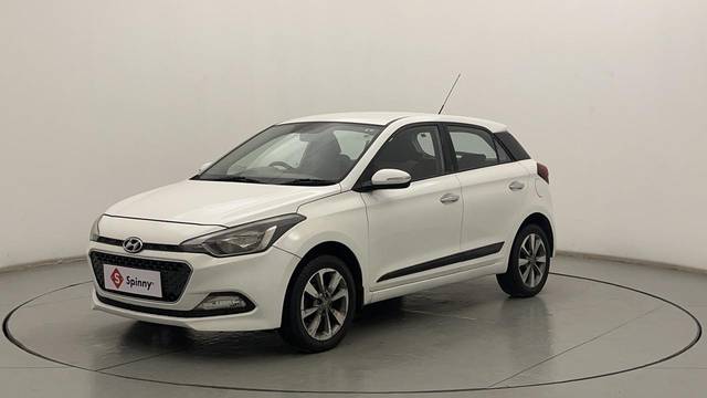 https://images10.gaadi.com/usedcar_image/3684993/original/fHWSxLIcTjKlvs078ZcQhg__file.JPG?imwidth=6400