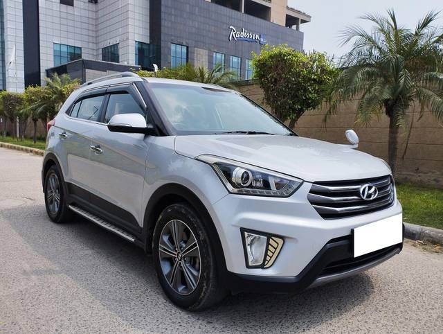 https://images10.gaadi.com/usedcar_image/3685104/original/processed_img2920326__used_car_2920326_1700747265.jpg?imwidth=6400