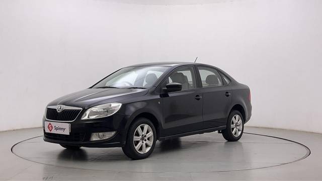 https://images10.gaadi.com/usedcar_image/3685116/original/m6Celh9uTsSNS8NlDZm8eQ__file.JPG?imwidth=6400