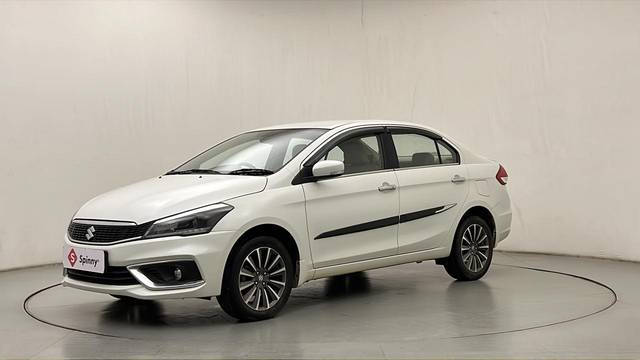 https://images10.gaadi.com/usedcar_image/3685349/original/49cKAwbjRNO2ZsY3JXlxfQ__file.JPG?imwidth=6400