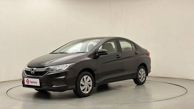 https://images10.gaadi.com/usedcar_image/3685399/original/n9cucGkURv2FnLnj4UyDZg__file.JPG?imwidth=6400