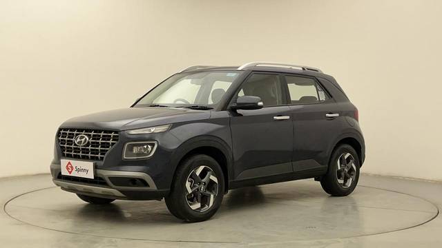 https://images10.gaadi.com/usedcar_image/3685522/original/v9AVn7o3RtmnUQhCxZ9ikg__file.JPG?imwidth=6400