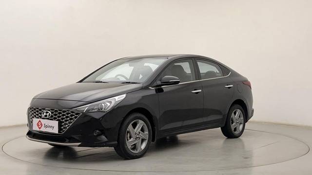 https://images10.gaadi.com/usedcar_image/3685623/original/itDFczyfRVqnFTddCpaIZw__file.JPG?imwidth=6400