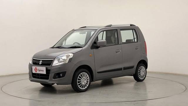 https://images10.gaadi.com/usedcar_image/3685634/original/8i6afIJHRlGB8moQS9YWlg__file.JPG?imwidth=6400