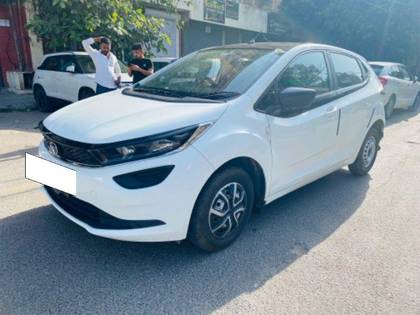 Tata Altroz XE Plus BSVI Tata Altroz XE Plus BSVI