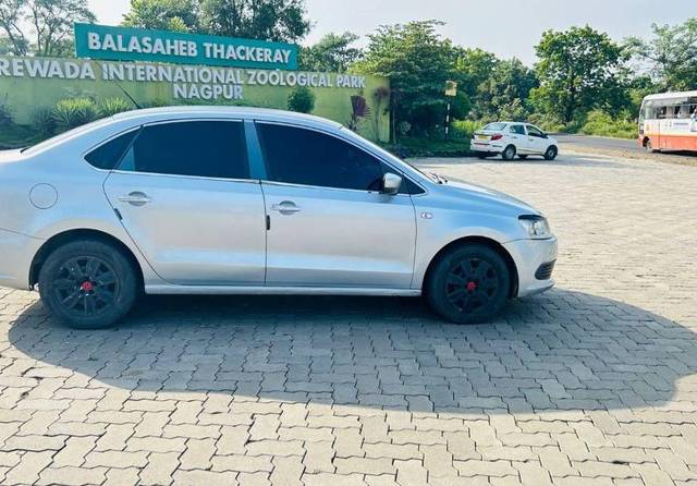 https://images10.gaadi.com/usedcar_image/3685849/original/processed_fc374f50-def1-4da5-b1f4-96cadf6ea28b.jpg?imwidth=6401