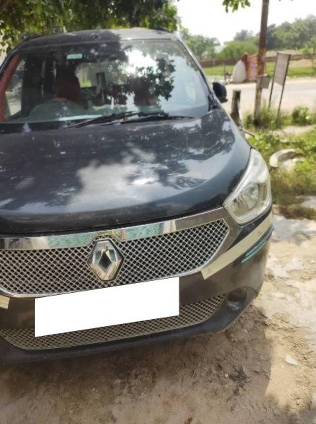 https://images10.gaadi.com/usedcar_image/3685873/original/processed_739c2521-72be-4da1-9c02-5408a9cae58b.jpg?imwidth=6402