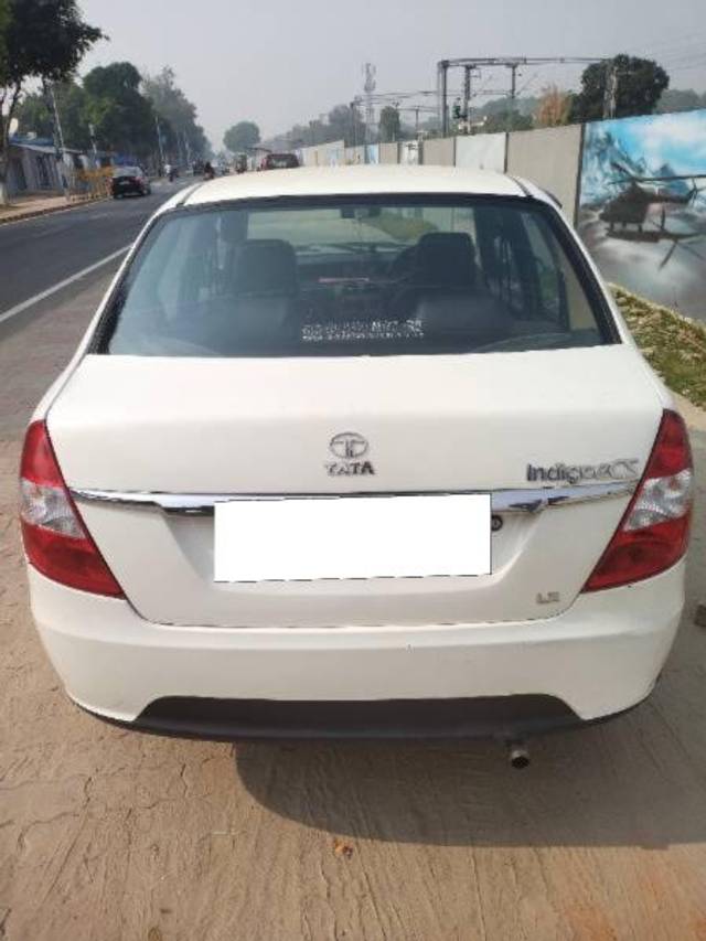 https://images10.gaadi.com/usedcar_image/3685904/original/processed_2772ca4f-e4a8-4ea2-a096-a6edc89d8f19.jpg?imwidth=6401