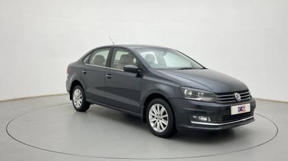 Volkswagen Vento 1.5 TDI Highline AT Volkswagen Vento 1.5 TDI Highline AT