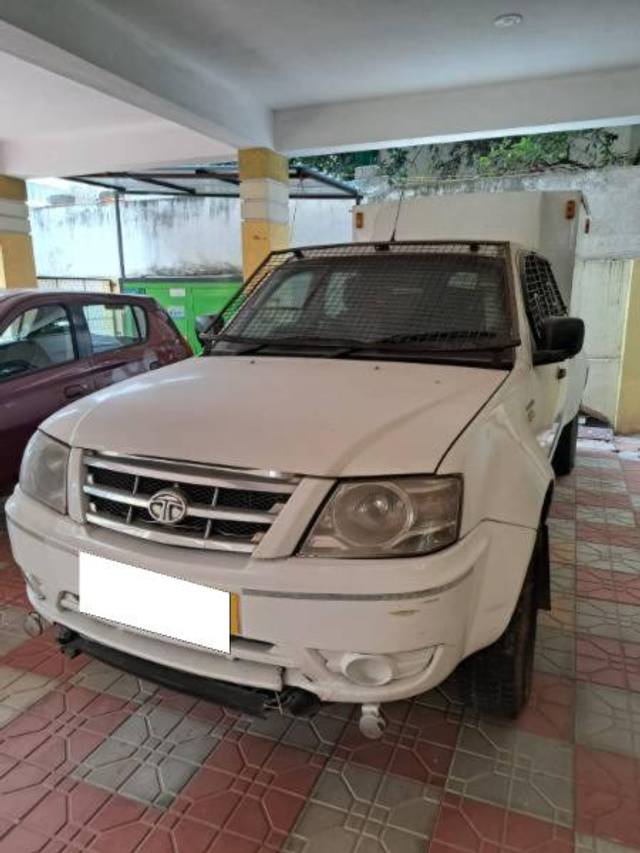 https://images10.gaadi.com/usedcar_image/3686118/original/processed_7fce901e-ae7c-48ea-93a8-7fc456103708.jpeg?imwidth=6401
