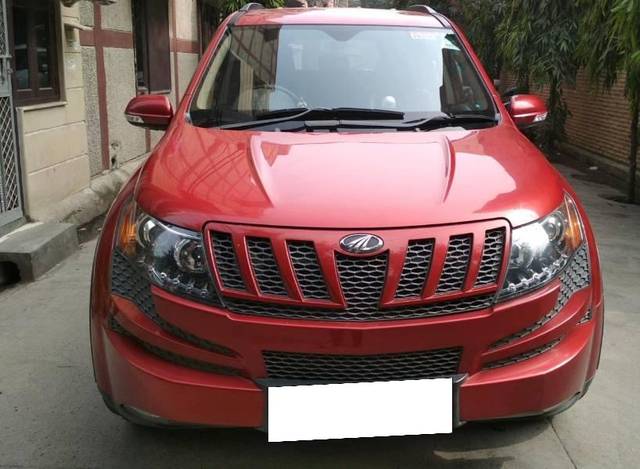https://images10.gaadi.com/usedcar_image/3686136/original/processed_d0f07183-bcf2-4830-8090-7c5cefe87eb5.jpg?imwidth=6402