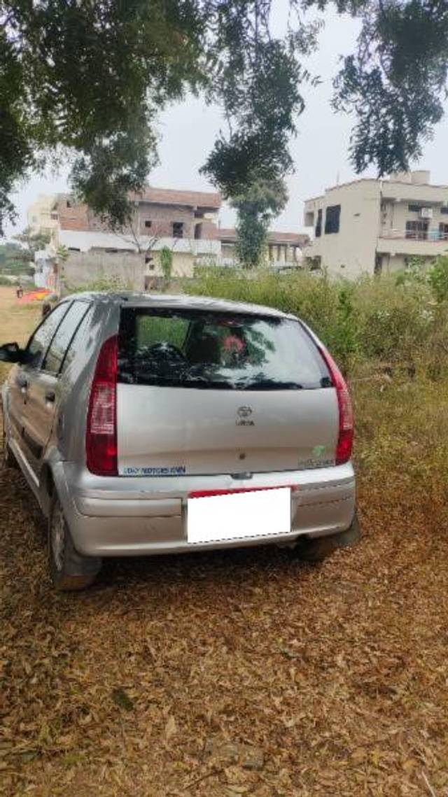 https://images10.gaadi.com/usedcar_image/3686164/original/processed_54f5da80-db38-4e7e-8529-95b3cd8ae090.jpeg?imwidth=6400