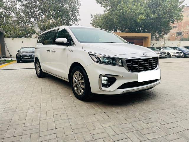 https://images10.gaadi.com/usedcar_image/3686238/original/processed_img2920984__usedcar_1_10__10151700808842_1700808894.jpeg?imwidth=6400