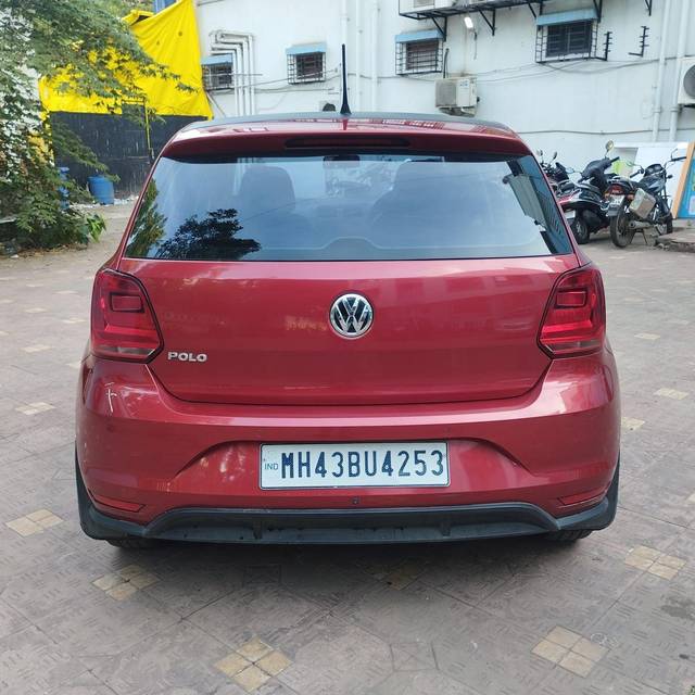 https://images10.gaadi.com/usedcar_image/3686303/original/processed_img2921025__usedcar_2_42001700810888_1700810934.jpeg?imwidth=6402