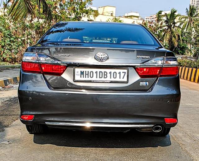 https://images10.gaadi.com/usedcar_image/3686316/original/processed_img2921035__used_car_2921035_1700815186.jpg?imwidth=6402
