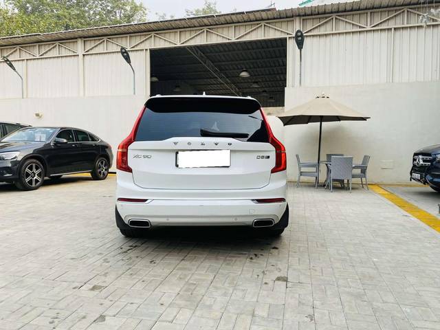 https://images10.gaadi.com/usedcar_image/3686338/original/processed_img2921047__usedcar_1_10__2921047_1700812838.jpeg?imwidth=6401