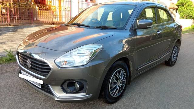 https://images10.gaadi.com/usedcar_image/3686360/original/processed_img2921060__usedcar_whatsappimage2023_11_24at13131pm_2__194091700813034_1700813056.jpeg?imwidth=6400