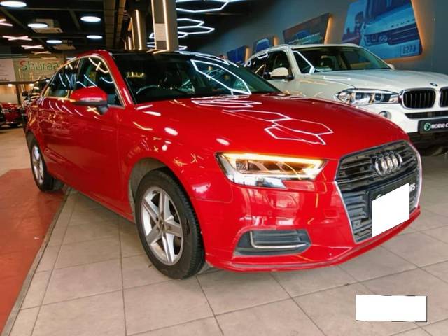 https://images10.gaadi.com/usedcar_image/3686414/original/processed_img2921101__used_car_2921101_1700814930.jpg?imwidth=6400