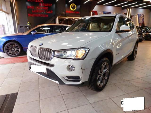 https://images10.gaadi.com/usedcar_image/3686550/original/processed_img2921181__used_car_2921181_1700818806.jpg?imwidth=6402