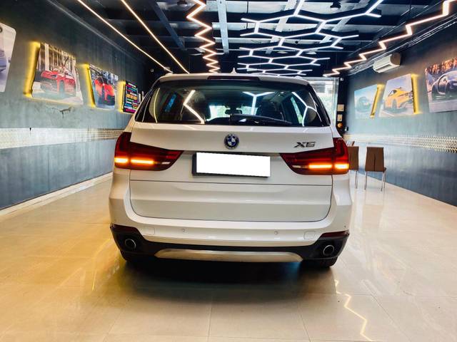 https://images10.gaadi.com/usedcar_image/3686561/original/processed_img2921186__used_car_2921186_1707378822.jpg?imwidth=6401