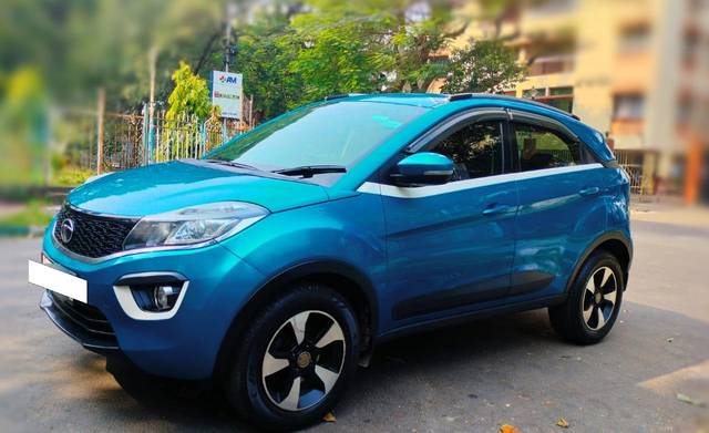 https://images10.gaadi.com/usedcar_image/3686585/original/processed_img2921206__used_car_2921206_1700820749.jpg?imwidth=6400