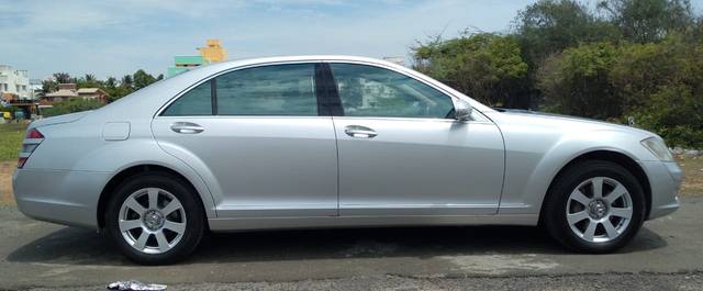 https://images10.gaadi.com/usedcar_image/3686681/original/img2921268__used_car_2921268_1700900635.jpg?imwidth=6401