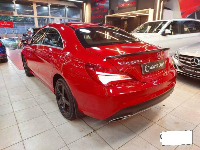 https://images10.gaadi.com/usedcar_image/3686712/original/processed_img2921286__used_car_2921286_1700822674.jpg?imwidth=6401