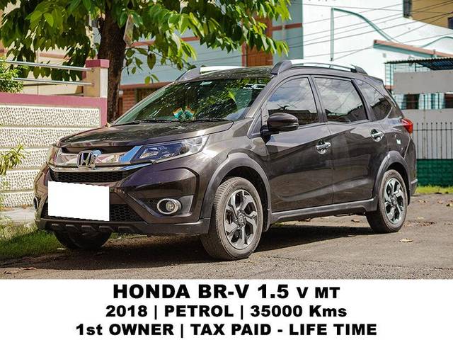 https://images10.gaadi.com/usedcar_image/3686749/original/processed_img2921310__usedcar_2_2471700823346_1700823379.jpg?imwidth=6402