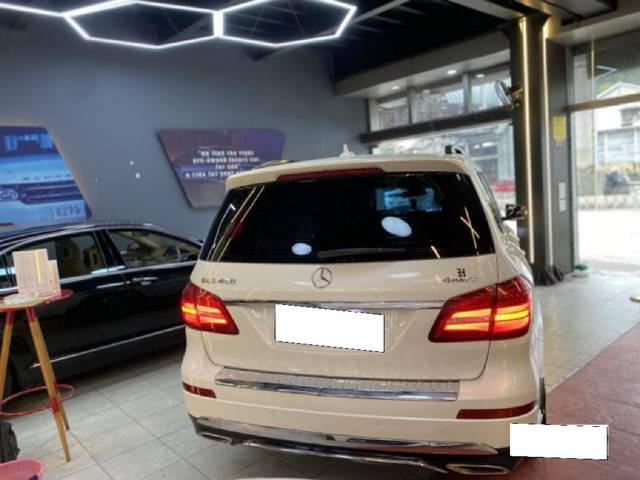 https://images10.gaadi.com/usedcar_image/3686792/original/processed_img2921337__used_car_2921337_1700825251.jpg?imwidth=6401