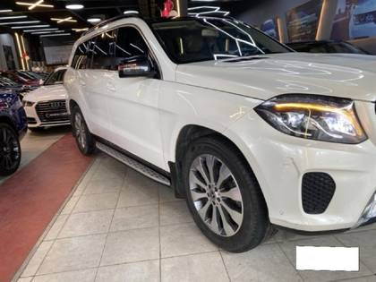 Mercedes-Benz GLS 400 4MATIC Mercedes-Benz GLS 400 4MATIC